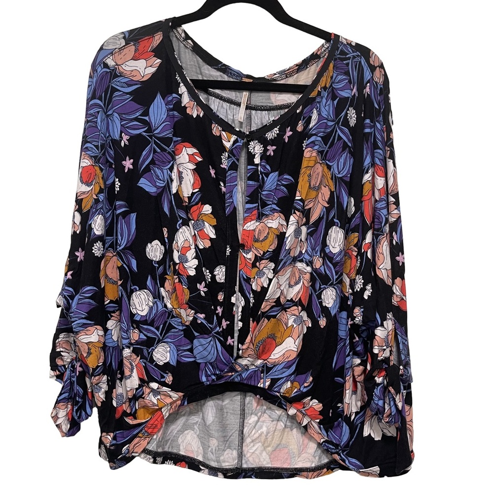 Free People Keepin’ On Floral Blouse Top Shirt Black Blue Boho Bohemian Size L